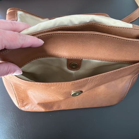 Lucky womans crossbody purse - Picture 7 of 13